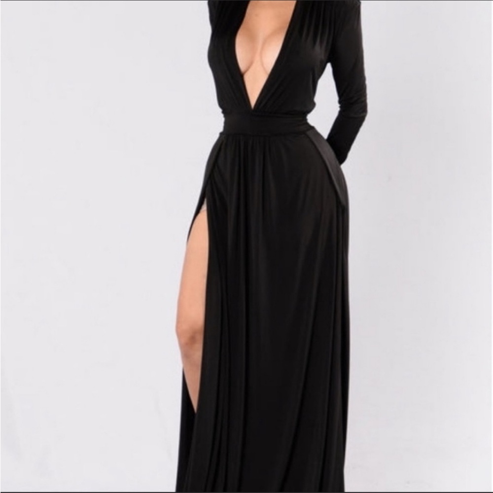 New with tags Fashion Nova Spree High Slit Long Black Dress Large